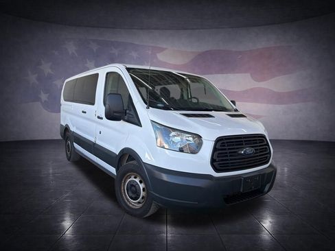 Used 2016 Ford Transit 150 XL image 7