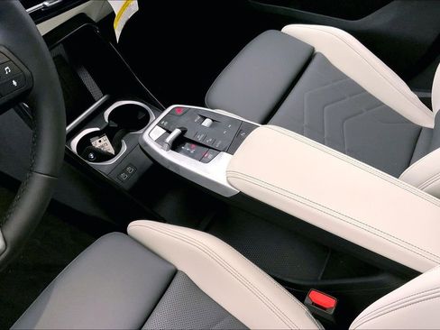 New 2026 BMW X1 xDrive28i w/ Technology Package image 6