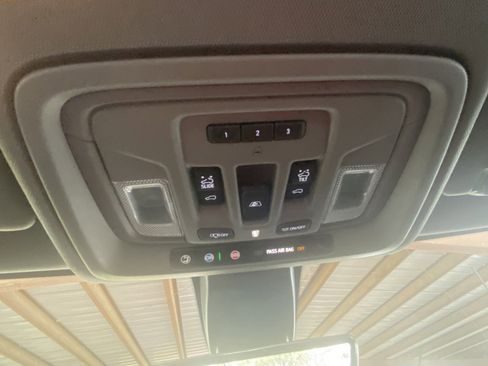 Used 2021 Chevrolet Silverado 2500 LTZ w/ LTZ Premium Texas Edition image 16