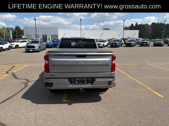 Used 2023 Chevrolet Silverado 1500 Custom AWD/4WD image 5