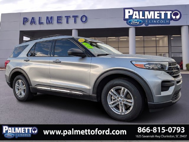 Used 2023 Ford Explorer XLT RWD image 1