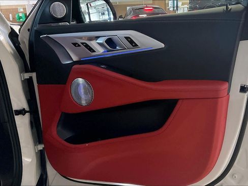 Certified 2024 BMW XM AWD/4WD image 20