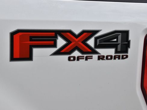 Used 2021 Ford F250 Platinum w/ FX4 Off-Road Package AWD/4WD image 14