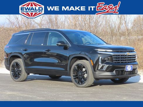 New 2026 Chevrolet Traverse LT w/ Driver Confidence Package image 1