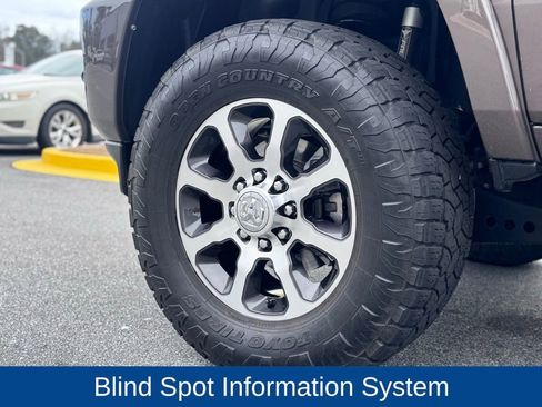 Used 2024 RAM 2500 Limited w/ Safety Group image 9