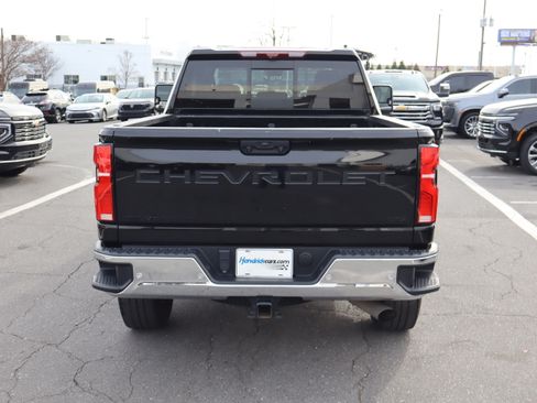 Certified 2024 Chevrolet Silverado 2500 LTZ w/ LTZ Premium Package image 9