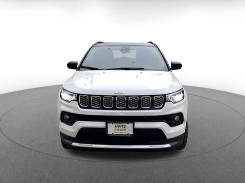 Used 2025 Jeep Compass Limited image 2