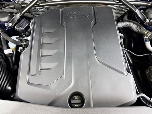 New 2025 Audi Q5 2.0T Premium Plus image 22