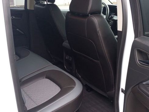 Used 2022 Chevrolet Colorado Z71 image 13