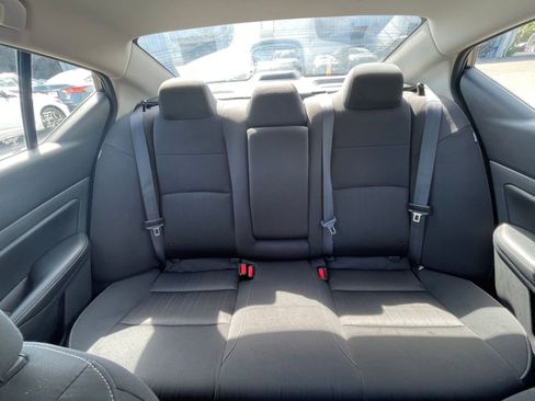 Used 2025 Nissan Altima 2.5 SV image 38