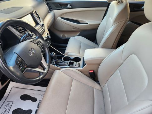 Used 2017 Hyundai Tucson Limited w/ Limited Ultimate Package 03 image 19