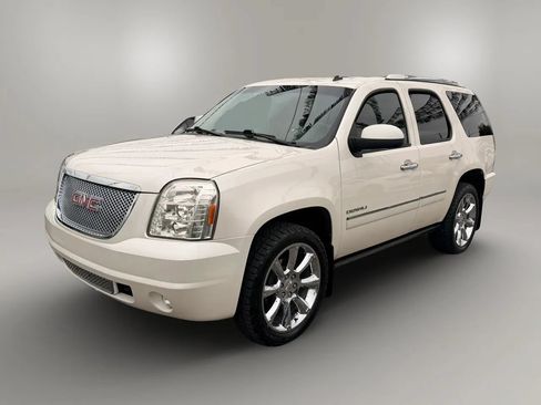 Used 2013 GMC Yukon Denali AWD/4WD image 7
