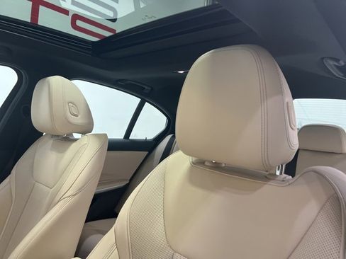 Used 2023 BMW 330i xDrive 330i xDrive w/ Driving Assistance Package image 23