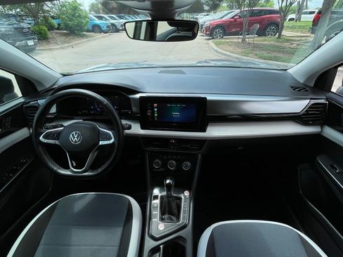 Used 2025 Volkswagen Taos S FWD image 10