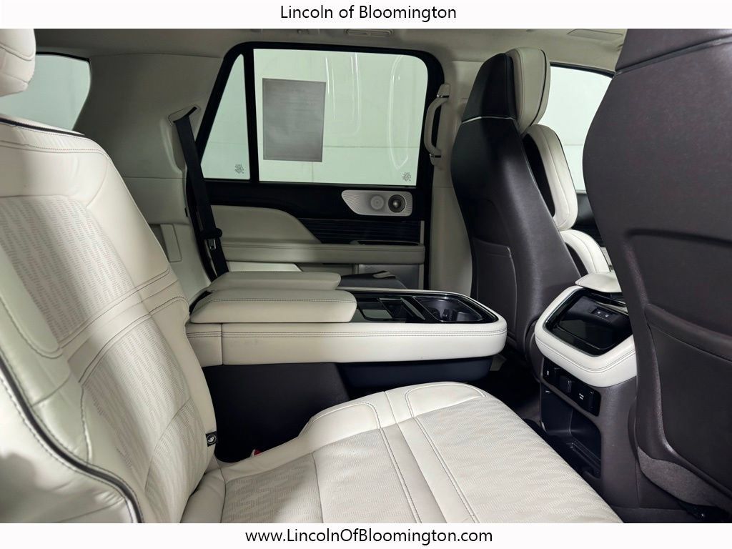 Certified 2023 Lincoln Navigator Black Label AWD/4WD image 21