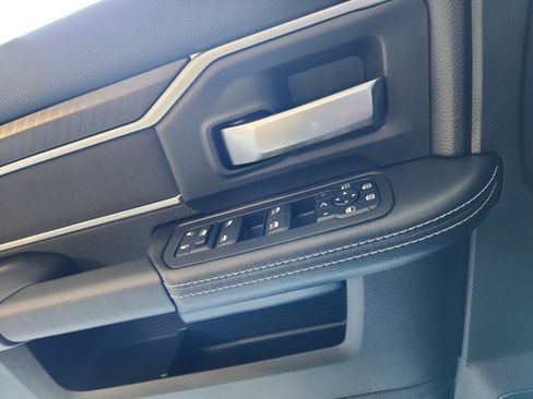 New 2025 RAM 2500 Big Horn image 16