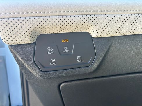 New 2026 Volkswagen Atlas Cross Sport SEL Premium R-Line AWD/4WD image 59