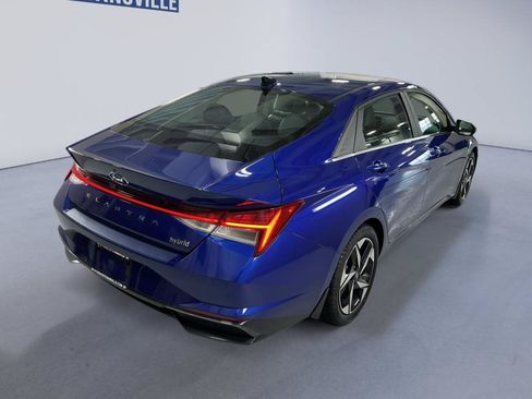 Certified 2023 Hyundai Elantra Limited FWD image 4