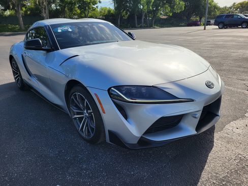 Used 2021 Toyota Supra image 3
