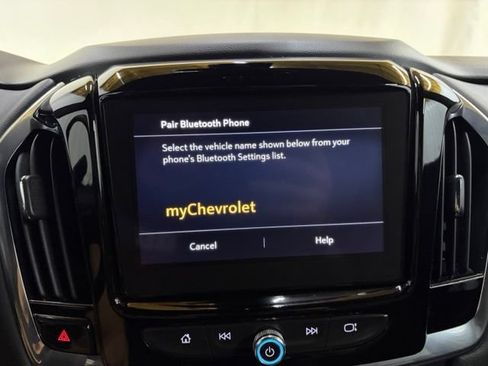 Used 2023 Chevrolet Traverse RS AWD/4WD image 57