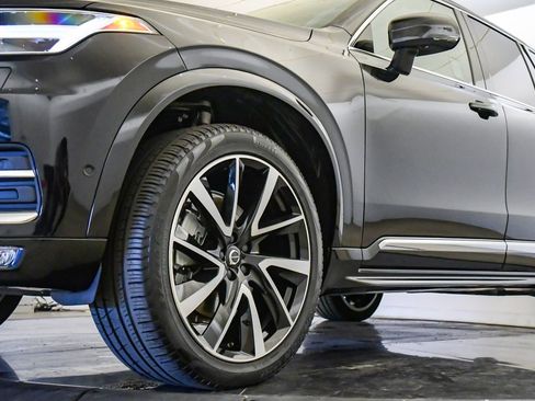 Certified 2024 Volvo XC90 B6 Plus image 10