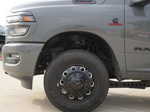 New 2026 RAM 3500 Big Horn AWD/4WD image 5