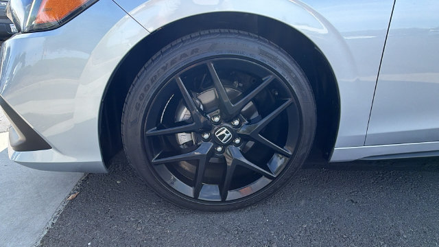 Used 2024 Honda Civic Sport image 10
