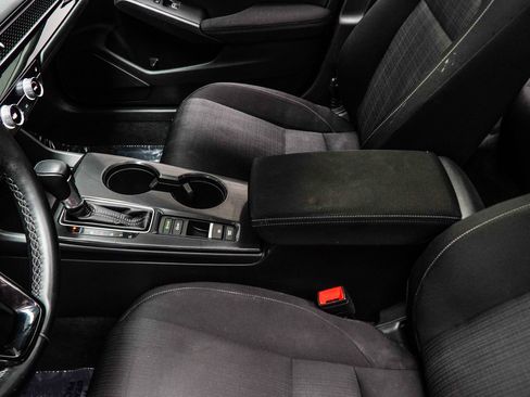 Used 2022 Honda Civic EX image 18