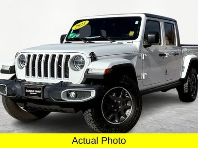 Used 2021 Jeep Gladiator Overland w/ Popular Equipment Package
