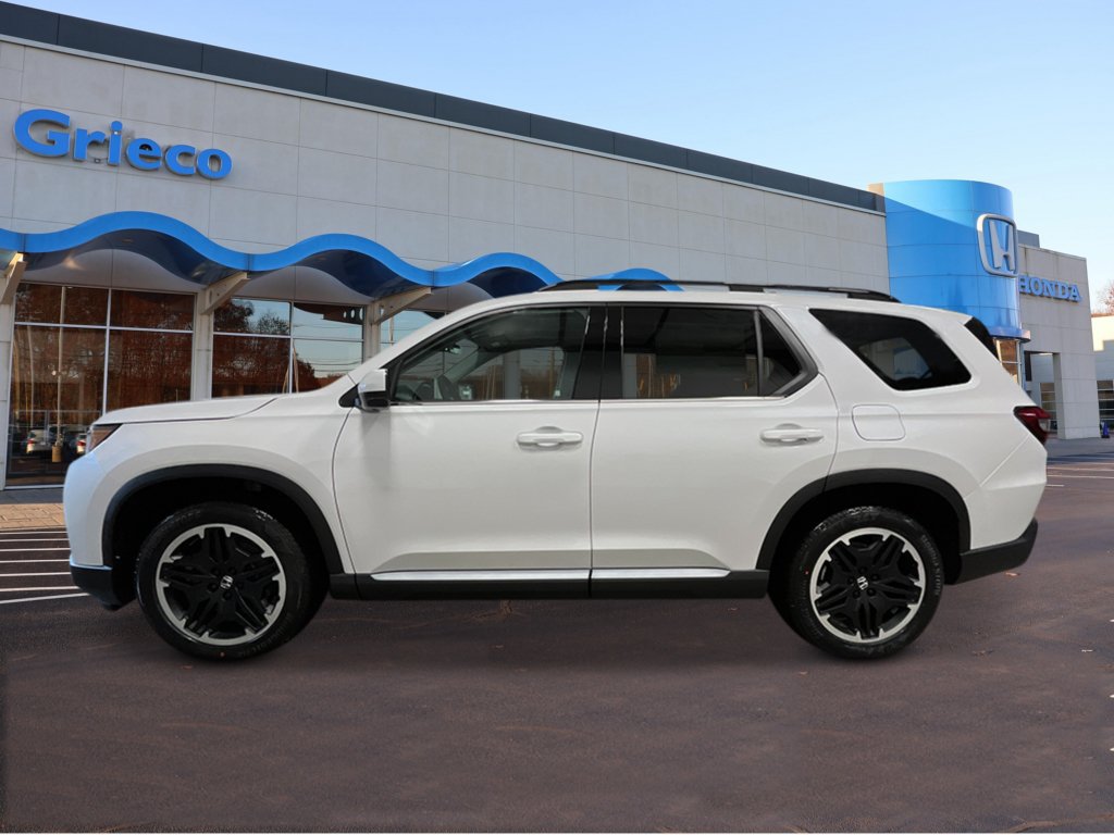 New 2026 Honda Pilot Touring image 2