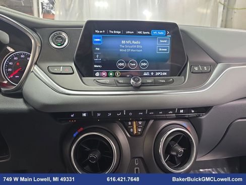 Used 2020 Chevrolet Blazer LT image 19