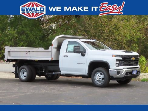 New 2025 Chevrolet Silverado 3500 W/T w/ WT Convenience Package AWD/4WD image 1