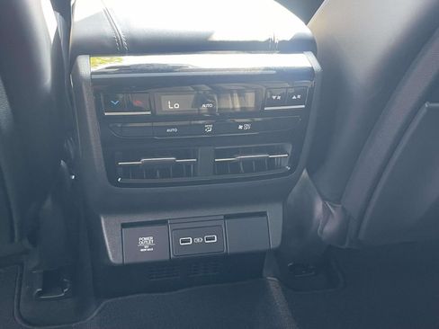 Used 2023 Acura MDX FWD w/ Technology Package image 12
