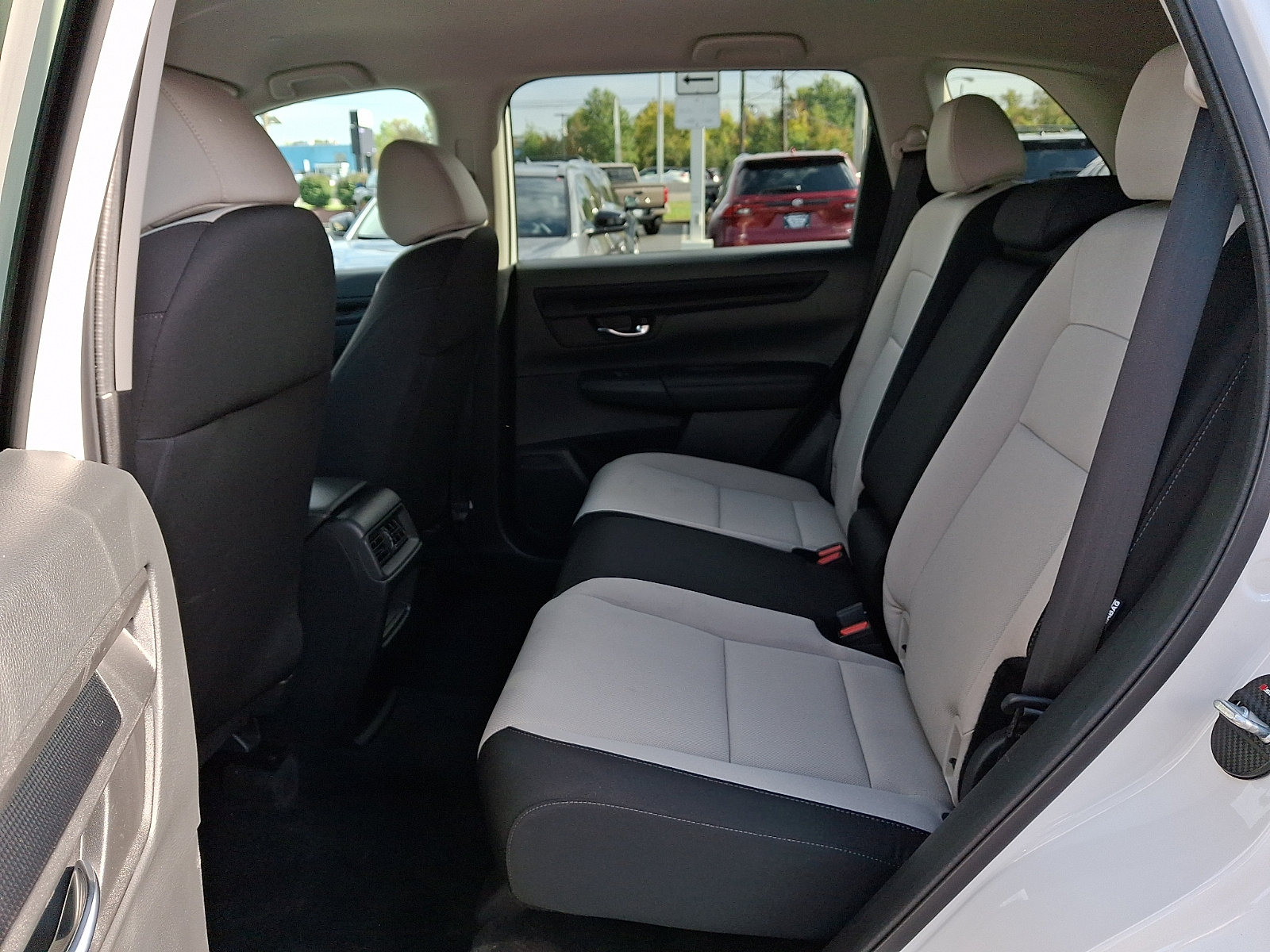 Used 2026 Honda CR-V LX image 10