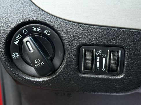 Used 2013 Dodge Grand Caravan R/T w/ Safety Sphere Group image 31