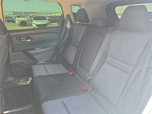 Used 2025 Nissan Rogue SV FWD image 14