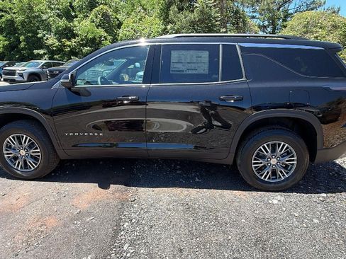 New 2026 Chevrolet Traverse LT AWD/4WD image 8