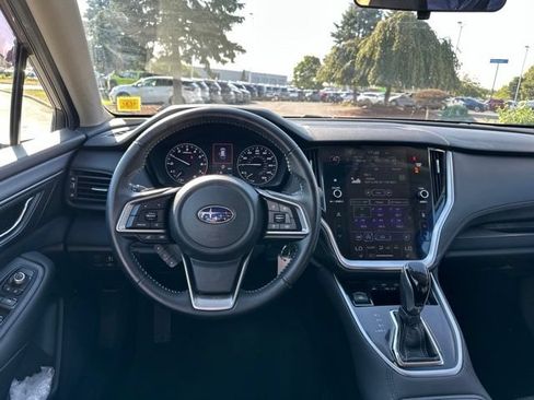 Used 2022 Subaru Outback Premium AWD/4WD image 18