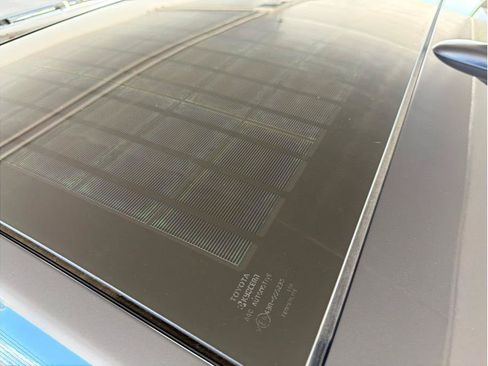 Used 2013 Toyota Prius Three w/ Solar Roof Pkg FWD image 30