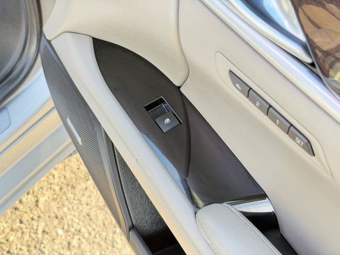 Used 2016 Cadillac XTS Luxury FWD image 50