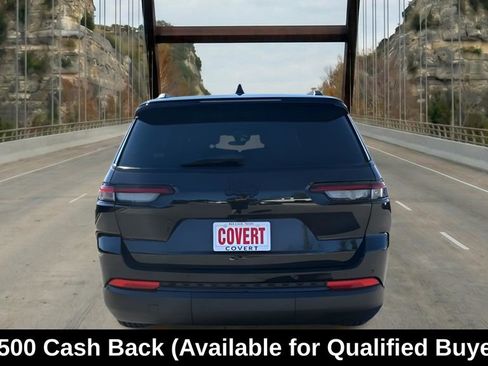 New 2025 Jeep Grand Cherokee L Altitude RWD image 9