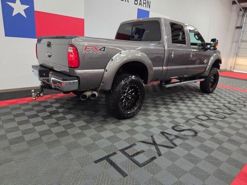 Used 2013 Ford F250 Lariat w/ Lariat Ultimate Pkg AWD/4WD image 24