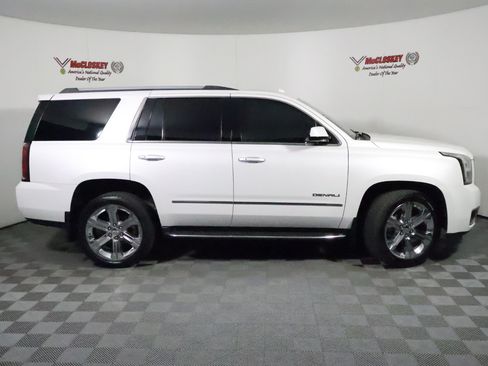 Used 2019 GMC Yukon Denali AWD/4WD image 3