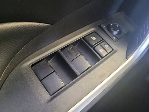 Used 2023 Toyota RAV4 LE image 27