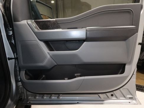 Used 2022 Ford F150 XLT w/ Equipment Group 301A Mid image 17