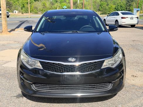 Used 2016 Kia Optima LX w/ LX Convenience Package image 2