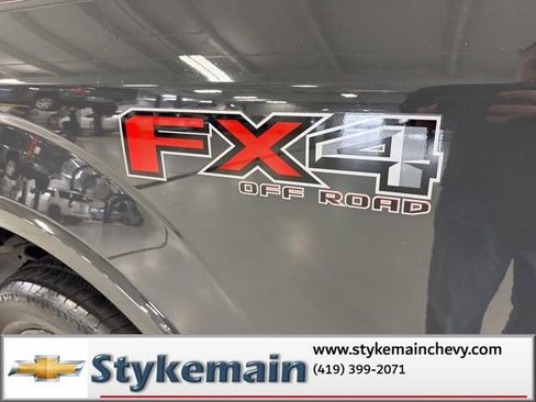 Used 2016 Ford F150 XLT w/ Equipment Group 302A Luxury image 11