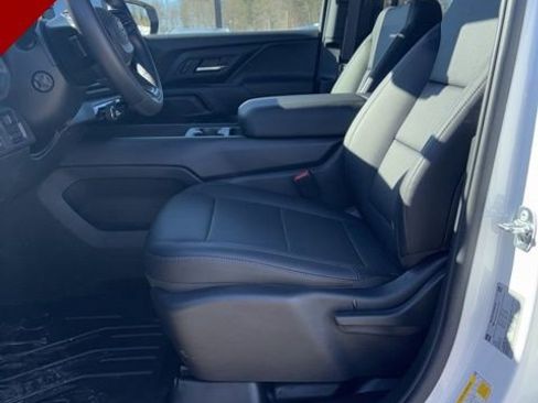 Used 2024 Chevrolet Silverado EV W/T image 7