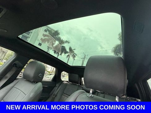 Used 2023 Land Rover Range Rover Evoque R-Dynamic S AWD/4WD image 20