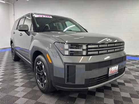 Used 2025 Hyundai Santa Fe SE image 11